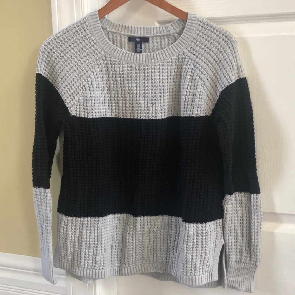 Gray and black sweater